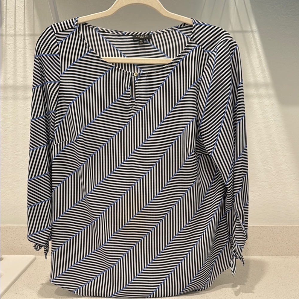 Talbots Black and White 3/4 Sleeve Boxy Blouse